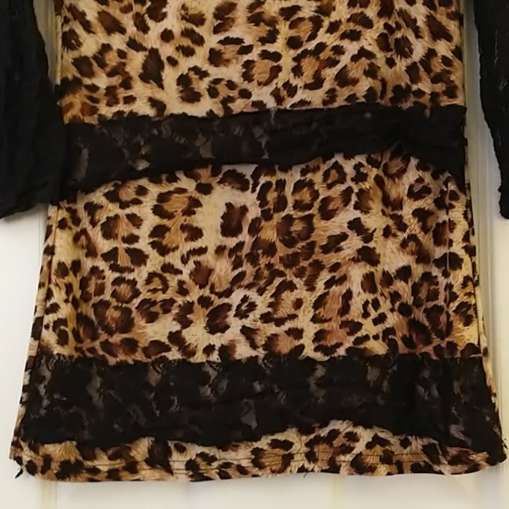 Tunic - Picture 3 of 5